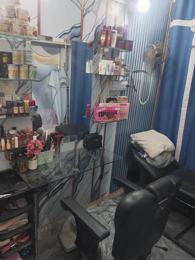 ladies salon for sall