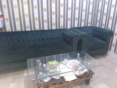 sofa set with covers want to sale