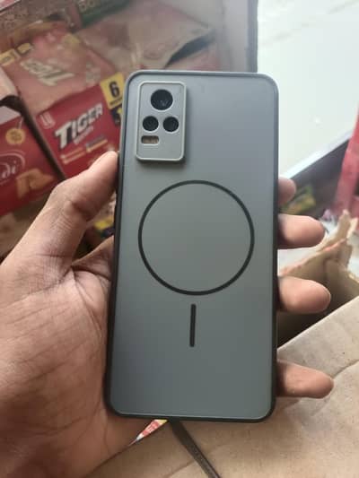 Vivo V20