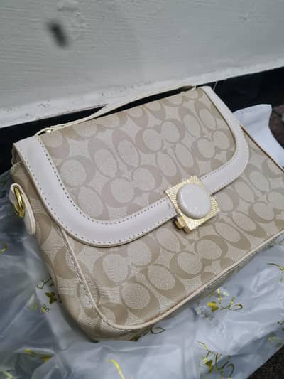 Women  Handbags