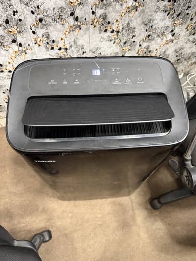 Toshiba 1.3 ton portable AC