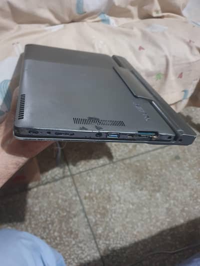 Toshiba z10t-A cor i5 gen4 hard msata1 ssd 128Gb data net off hota he