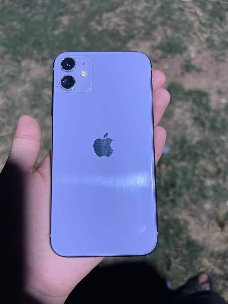Apple iPhone 11 0