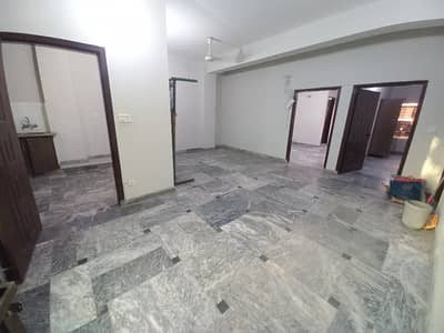 6 Marla ist Floor Slinet Office For Rent In Abdalians Society