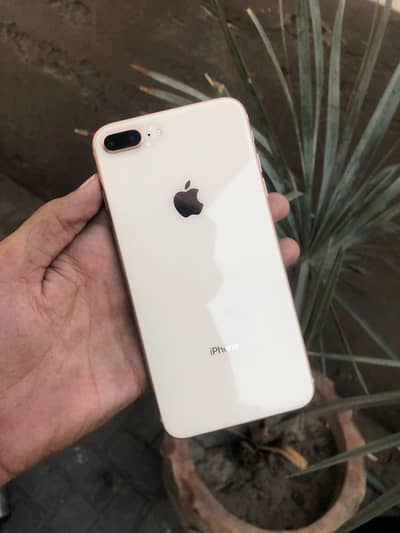 Apple iPhone 8 Plus