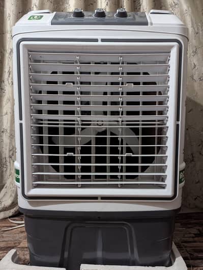 crown AC DC room cooler.