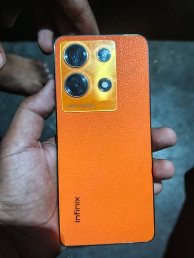 Infinix Note 30