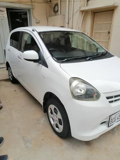 Daihatsu Mira 2013