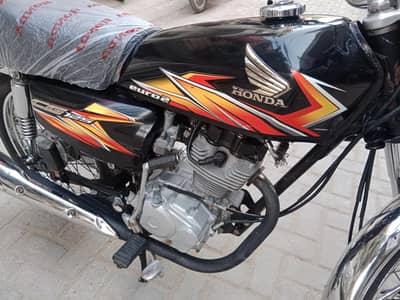 Honda 125 Hyderabad number 21 model