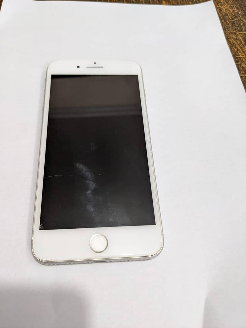 Apple iPhone 7 Plus 10