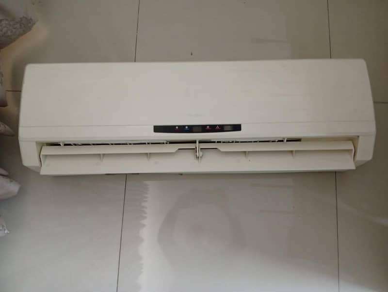 Gree 1 Ton Split AC 1