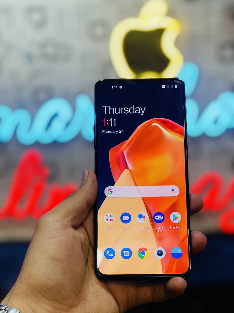 One Plus 9R 3