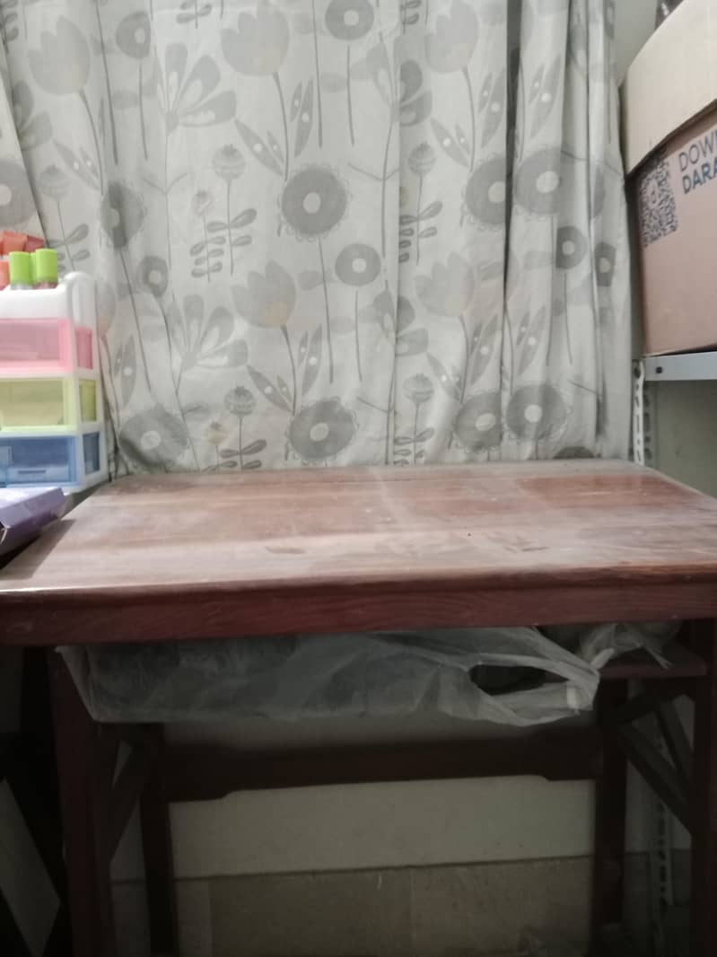 kids study table 0