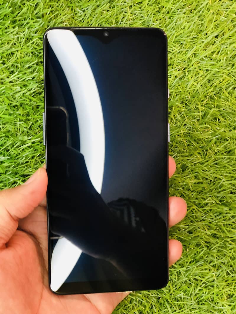 OnePlus 7T 8GB RAM 128GB/256GB Approved 1