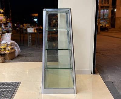 Aluminum & Glass Shelve Counter
