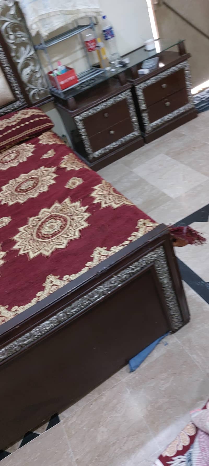 bed+side table+ Mattress 3