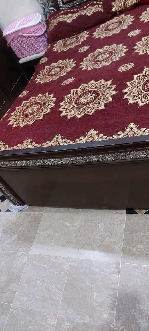bed+side table+ Mattress 5
