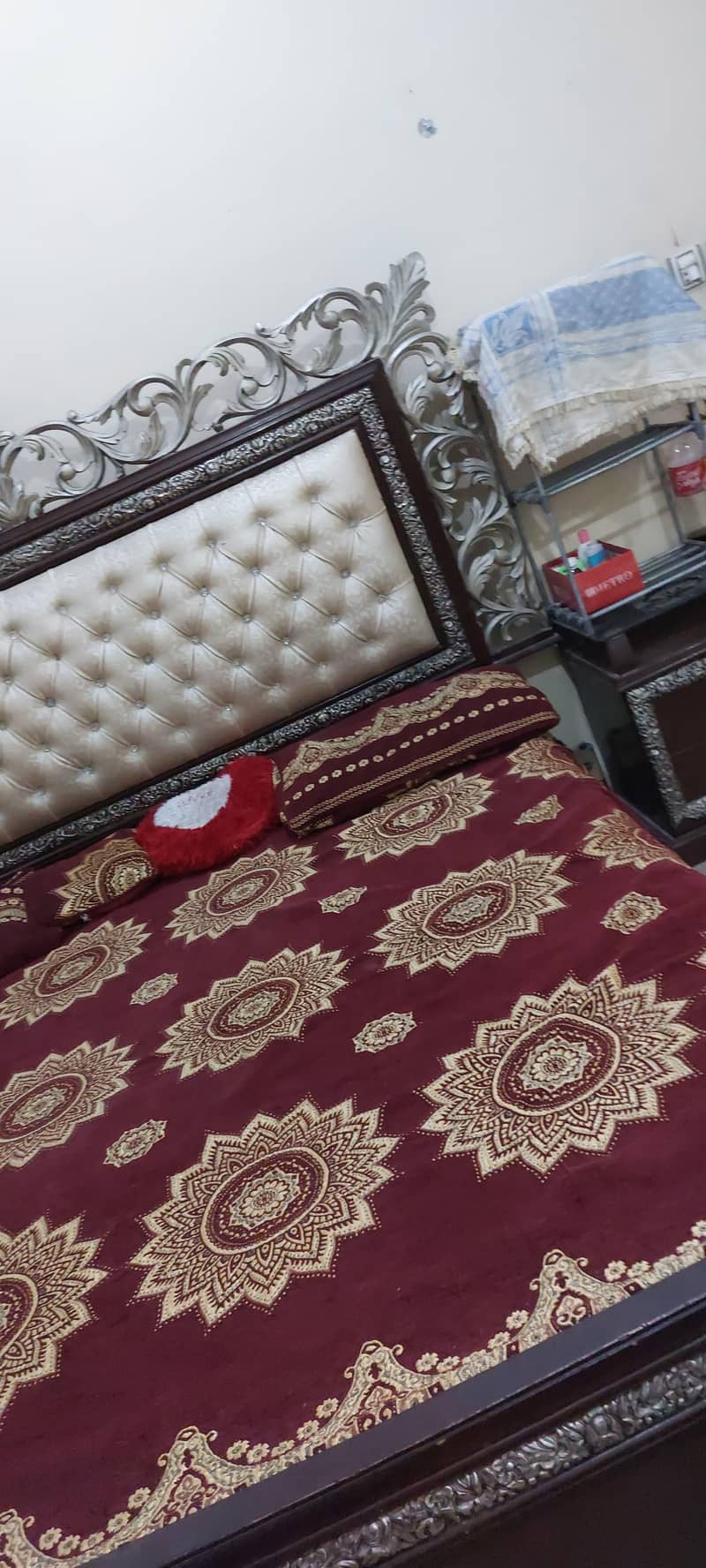 bed+side table+ Mattress 10