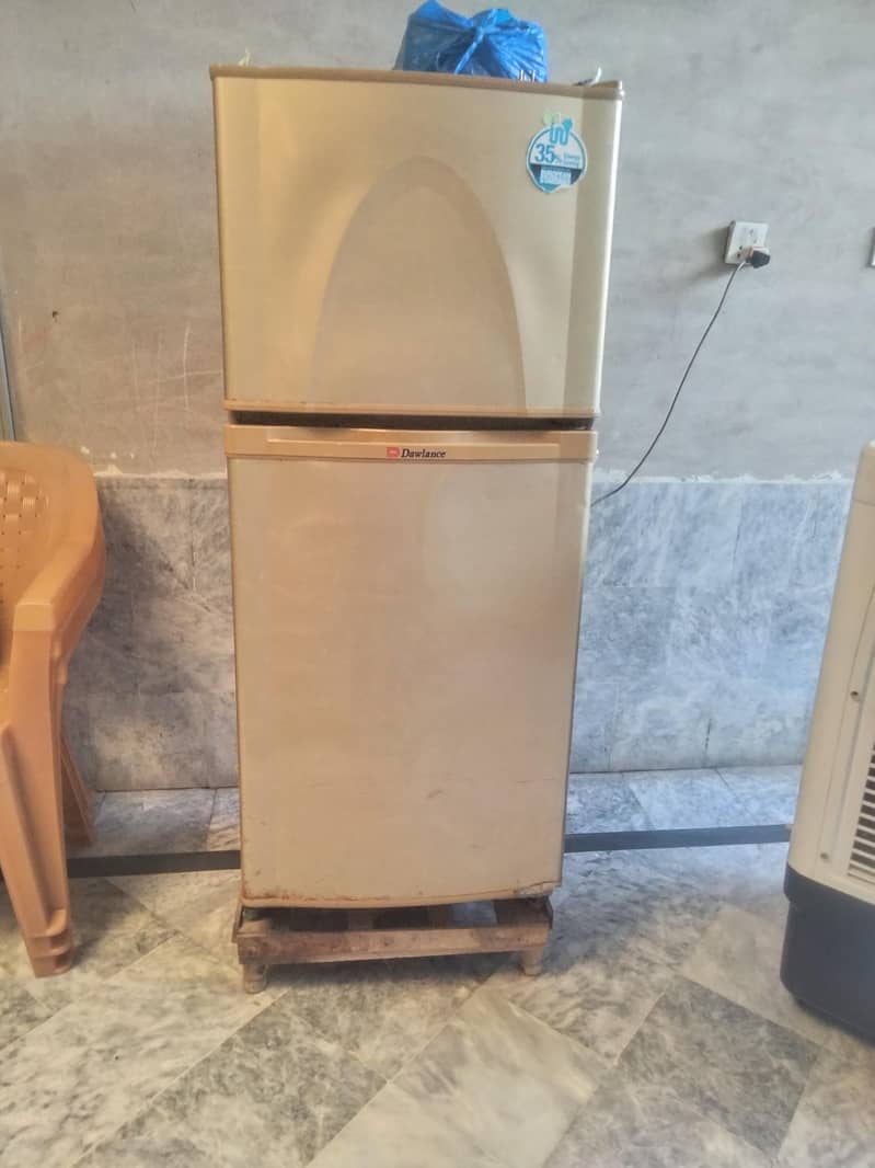 dawlance fridge 1