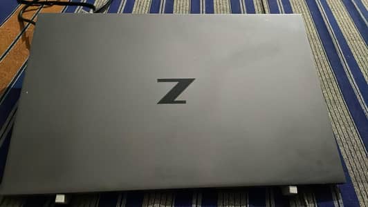 HP ZBOOK STUDIO G7 , i7 10Gen