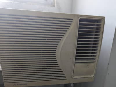 Gree 1 Ton Window AC for Sale
