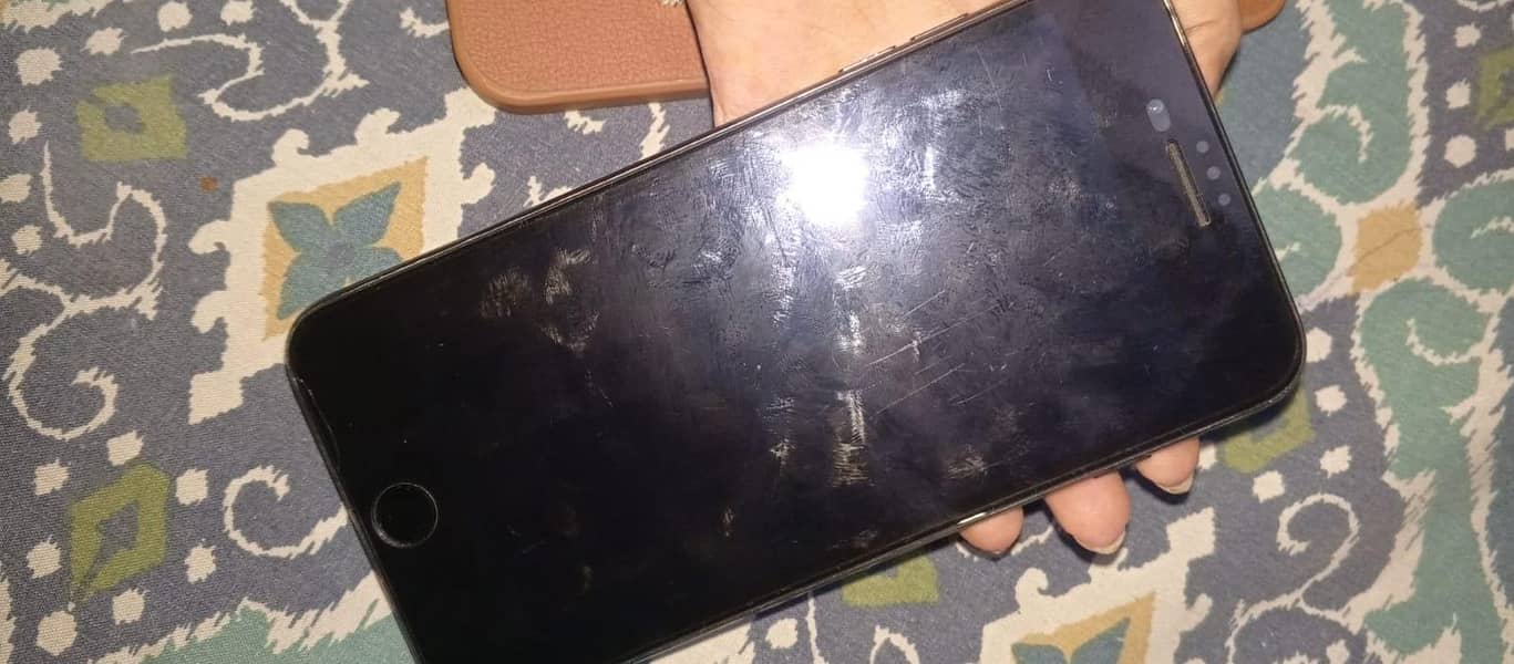 iPhone 7 Plus 1