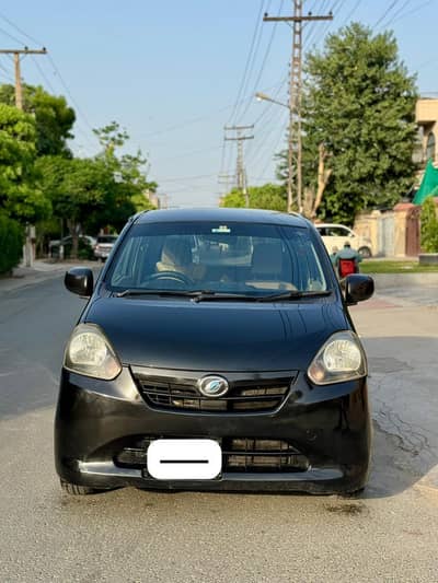 Daihatsu Mira 2012