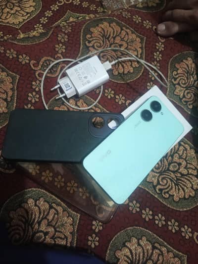 Vivo Y03