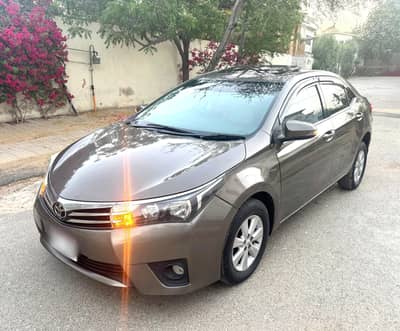 Toyota Corolla Altis Grande 2016 Sunroof 1.8L CVTi Automatic