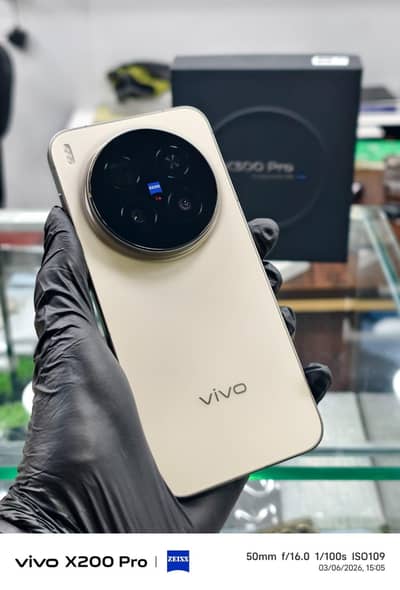Vivo X300 Pro