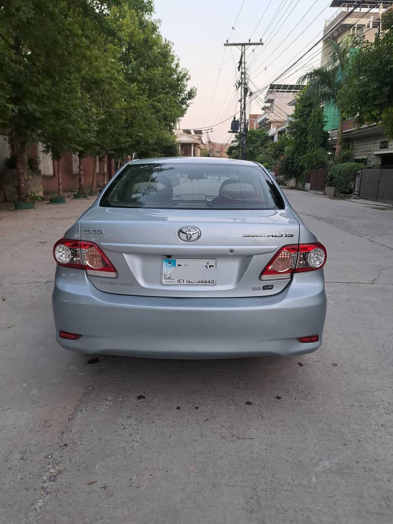 Altis SR Automatic 1