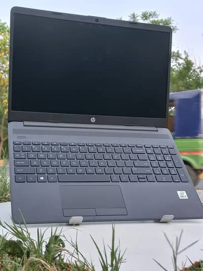 Hp Notebook G8 10th gen with numeric pad 15.6 inch Business Laptop