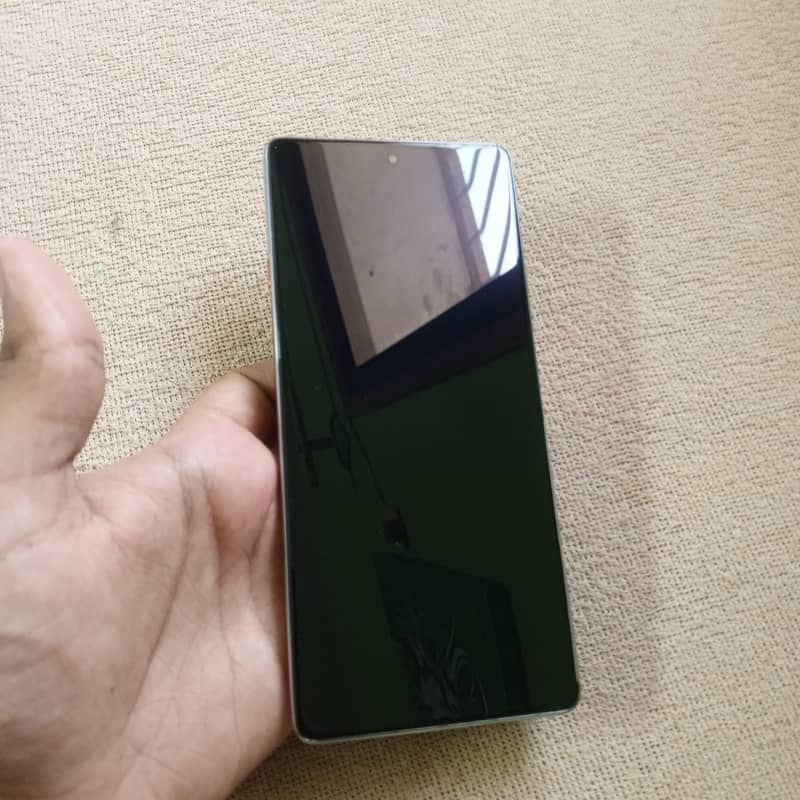 Tecno CAMON 40 0
