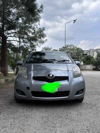 Toyota Vitz 2010