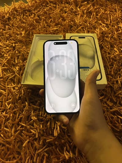 iPhone 15 black jv