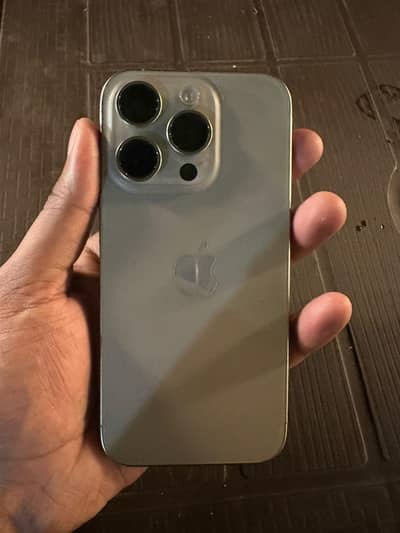 Apple iPhone 15 Pro