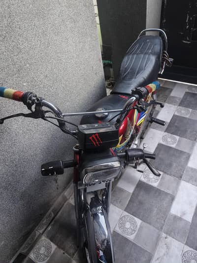 Honda 70cc bike