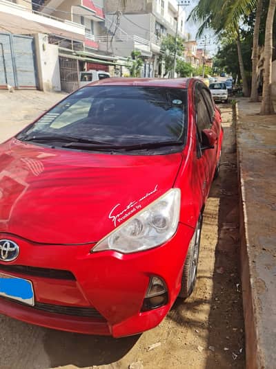 Toyota Aqua 2012