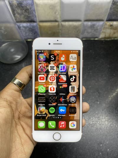 iPhone 7