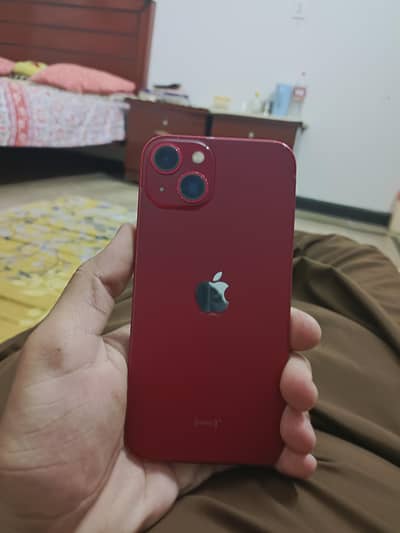Apple iPhone 13
