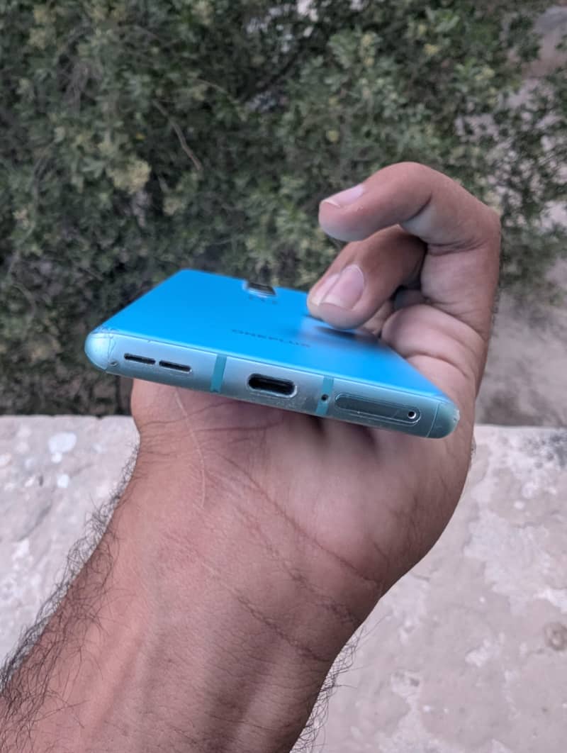 One Plus 8 6