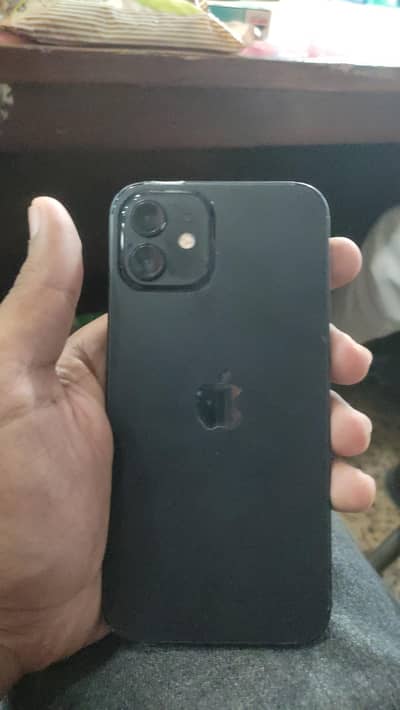 Apple iPhone 12