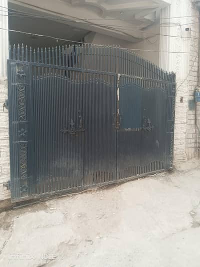 main gate in iron