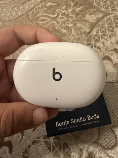 Beats studio buds original