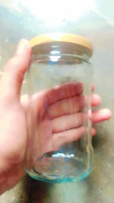 glass jar with lid-120Rs-urgent sale -pakpattan