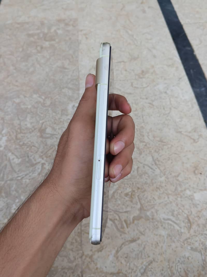 Google Pixel 7 2
