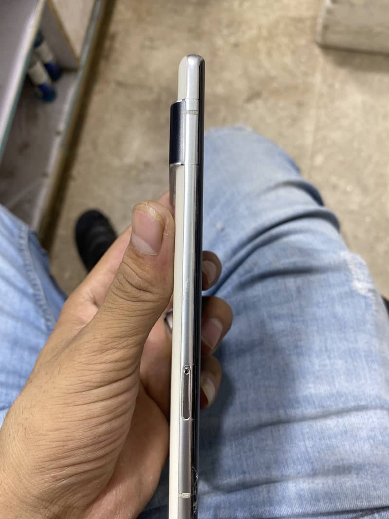 Google Pixel 6 Pro 2