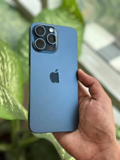 Apple iPhone 15 Pro Max