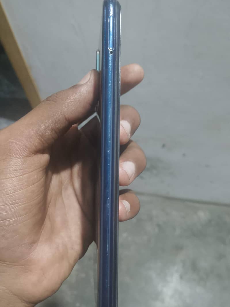 vivoy12A 4