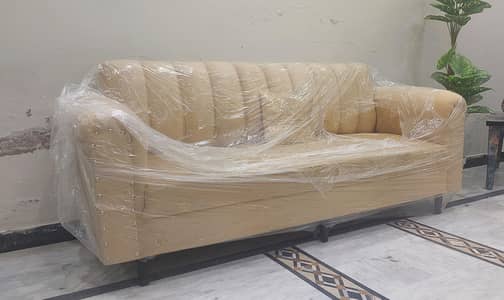 Sofa Set 5 seater bilkul new condition ha not used